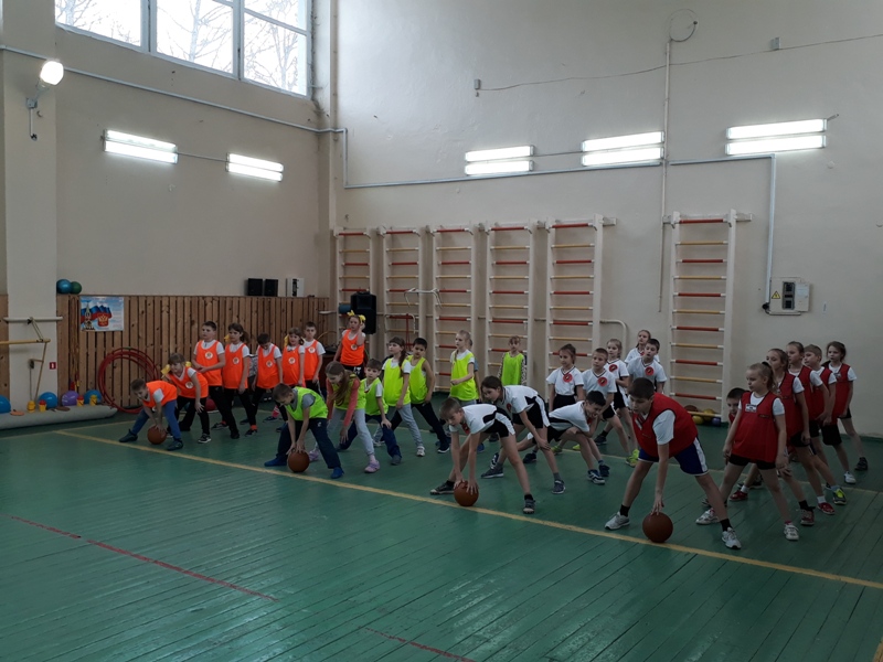городская спартакиада подвижных игр «Физкульт – привет» (27.02-01.03.2017)